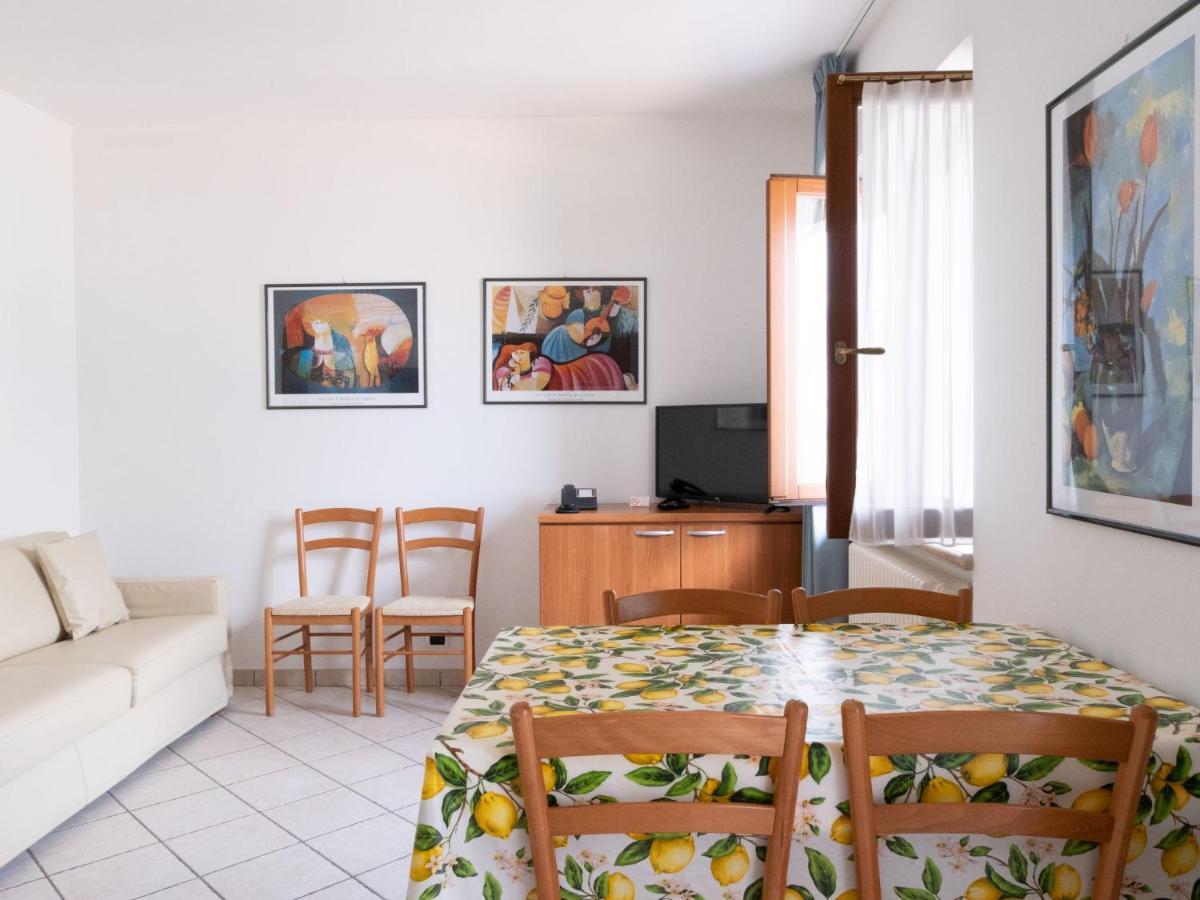 Locazione Turistica Casa Maria-2 By Interhome アセンサ・ディ・ブレンソーレ エクステリア 写真